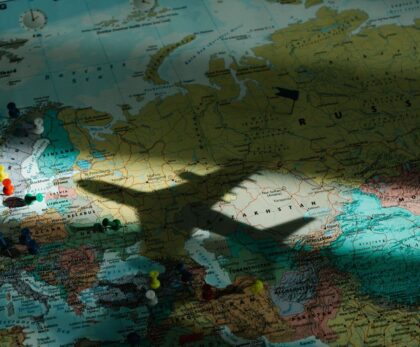 IATA-Accredited vs. Unknown Agencies
